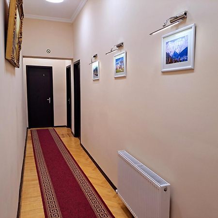 Гостевой дом Aisi2 Кутаиси Экстерьер фото